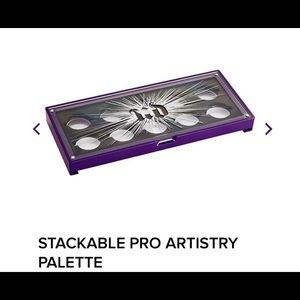 Urban Decay stackable pro artistry palette